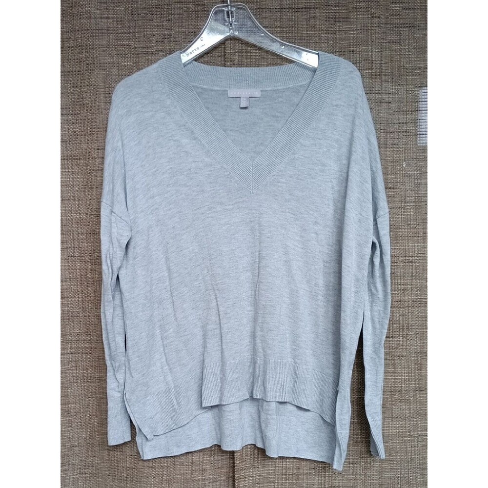 Chelsea28 Light Gray Ribbed Knit Top